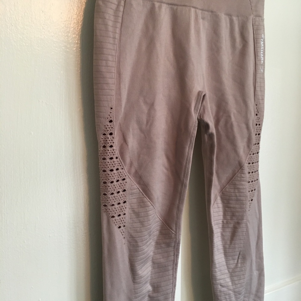 Gymshark nude/pink leggings size small - Picture 11 of 14